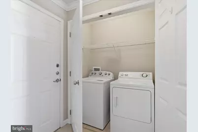 504 Sunset View Terrace SE #301, Leesburg, VA 20175 - Photo 9