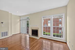 21929 Bayard Terrace, Broadlands, VA 20148 - Photo 3