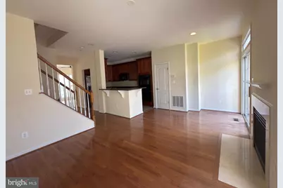 21929 Bayard Terrace, Broadlands, VA 20148 - Photo 7