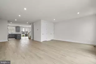 1 Picasso Square, Ashburn, VA 20148 - Photo 11