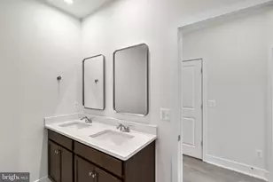 1 Picasso Square, Ashburn, VA 20148 - Photo 19