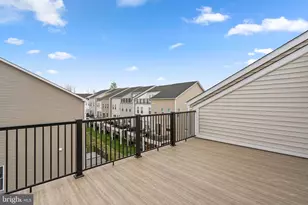 1 Picasso Square, Ashburn, VA 20148 - Photo 27