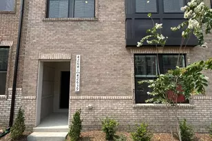 42639 Darala Dr, Ashburn, VA 20147 - Photo 1
