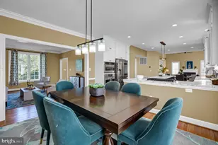 45917 Pullman Ct, Sterling, VA 20164 - Photo 13