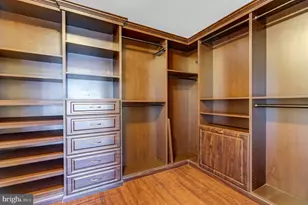 45917 Pullman Ct, Sterling, VA 20164 - Photo 31