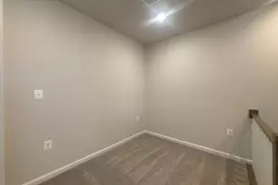 42635 Darala Dr, Ashburn, VA 20147 - Photo 11