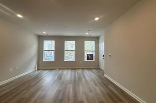 42635 Darala Dr, Ashburn, VA 20147 - Photo 9