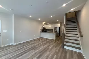 42635 Darala Dr, Ashburn, VA 20147 - Photo 5