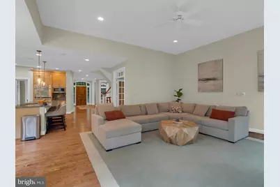 23053 Olympia Drive, Brambleton, VA 20148 - Photo 19