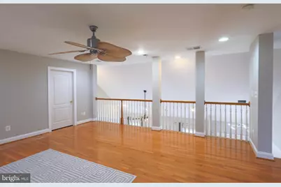 22918 N Brown Square, Ashburn, VA 20148 - Photo 43