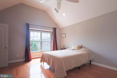 22918 N Brown Square, Ashburn, VA 20148 - Photo 45