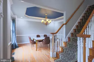 22918 N Brown Square, Ashburn, VA 20148 - Photo 23