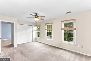 10163 Yorktown Way, Great Falls, VA 22066 - Photo 23