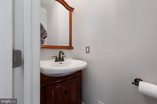 608 Talmadge Ct SE, Leesburg, VA 20175 - Photo 17