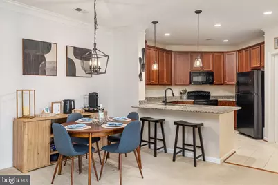 24701 Byrne Meadow Square #406, Aldie, VA 20105 - Photo 5