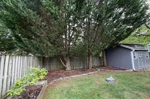 528 Wordsworth Cir, Purcellville, VA 20132 - Photo 17