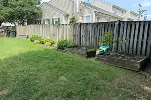 528 Wordsworth Cir, Purcellville, VA 20132 - Photo 23