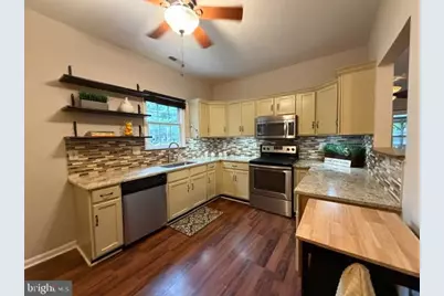 528 Wordsworth Circle, Purcellville, VA 20132 - Photo 13