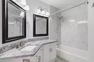 20313 Beechwood Terrace, Ashburn, VA 20147 - Photo 17