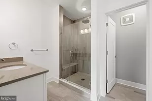 44824 Tiverton Sq, Ashburn, VA 20147 - Photo 23