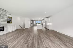44824 Tiverton Sq, Ashburn, VA 20147 - Photo 7