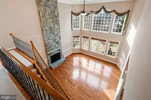 17485 White Gate Pl, Leesburg, VA 20175 - Photo 5