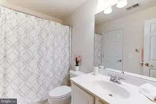 575 Edmonton Terrace NE, Leesburg, VA 20176 - Photo 25