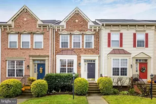 575 Edmonton Terrace NE, Leesburg, VA 20176 - Photo 1