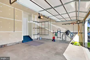 20646 Holyoke Dr, Ashburn, VA 20147 - Photo 101