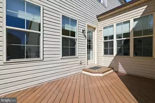 20646 Holyoke Dr, Ashburn, VA 20147 - Photo 13