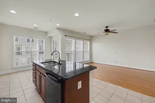 20656 Sibbald Square, Ashburn, VA 20147 - Photo 19