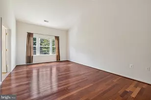 825 Bluefield Square NE, Leesburg, VA 20176 - Photo 15