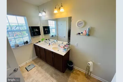 42699 Wardlaw Terrace, Ashburn, VA 20147 - Photo 17