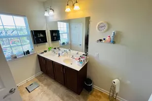 42699 Wardlaw Terrace, Ashburn, VA 20147 - Photo 17