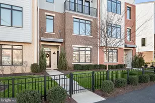 1304 Ribbon Limestone Terrace SE, Leesburg, VA 20175 - Photo 1