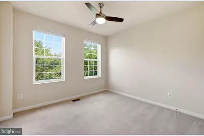 43607 McDowell Square, Leesburg, VA 20176 - Photo 15