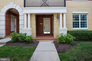 43607 McDowell Sq, Leesburg, VA 20176 - Photo 1