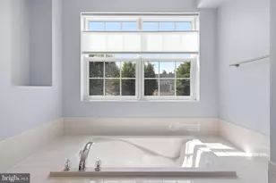 43607 McDowell Sq, Leesburg, VA 20176 - Photo 31