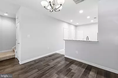 43607 McDowell Square, Leesburg, VA 20176 - Photo 3