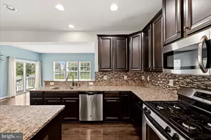 26780 Crusher Dr, Chantilly, VA 20152 - Photo 9