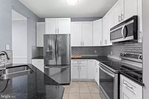 662 Gateway Dr SE, Leesburg, VA 20175 - Photo 9