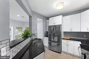 662 Gateway Dr SE, Leesburg, VA 20175 - Photo 11