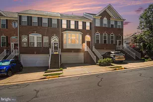213 Spencer Terrace SE, Leesburg, VA 20175 - Photo 1