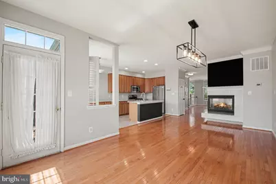 213 Spencer Terrace SE, Leesburg, VA 20175 - Photo 9