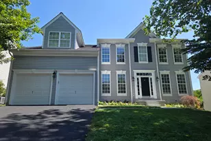 17270 Arrowood Pl, Round Hill, VA 20141 - Photo 1