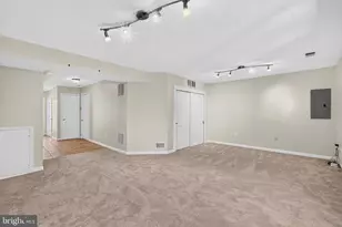 20400 Baseline Terrace, Ashburn, VA 20147 - Photo 7