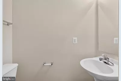 20400 Baseline Terrace, Ashburn, VA 20147 - Photo 5