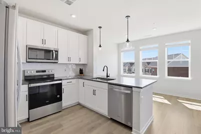 700 Mount Airy Terrace NE #301, Leesburg, VA 20176 - Photo 13