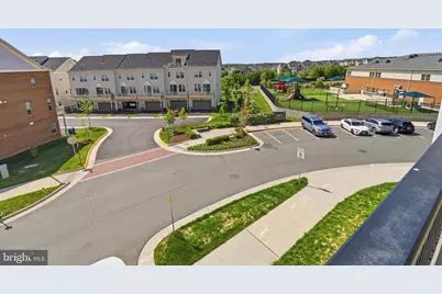 700 Mount Airy Terrace NE #301, Leesburg, VA 20176 - Photo 27