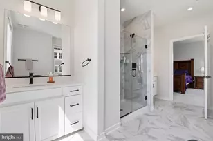 700 Mount Airy Ter NE, Leesburg, VA 20176 - Photo 15
